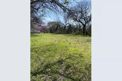 802 Myrtle Street, Gainesville, TX 76240 - Photo 5