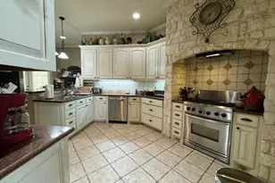 515 Southcreek Dr, Chandler, TX 75758 - Photo 11