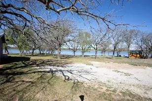 2041 Eastside Lake Rd, Graham, TX 76450 - Photo 3