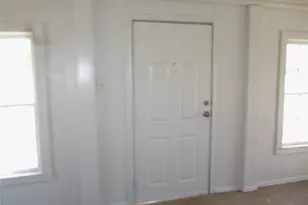 307 NE 5th St, Hubbard, TX 76648 - Photo 19