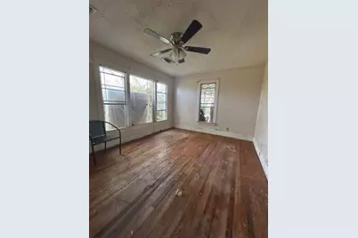 507 W Locust Street, Whitewright, TX 75491 - Photo 5