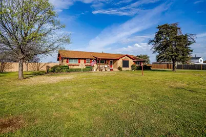 1400 Fm 1187, Crowley, TX 76036 - Photo 11