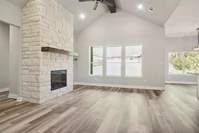 2302 Navasota Street, Granbury, TX 76048 - Photo 3