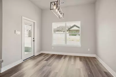 2302 Navasota Street, Granbury, TX 76048 - Photo 9