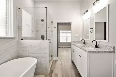 2302 Navasota Street, Granbury, TX 76048 - Photo 13