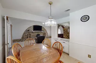 3213 Spring Valley Dr, Bedford, TX 76021 - Photo 9