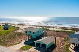 1310 County Rd 230, Bay City, TX 77414 - Photo 3