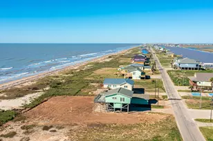 1310 County Rd 230, Bay City, TX 77414 - Photo 7