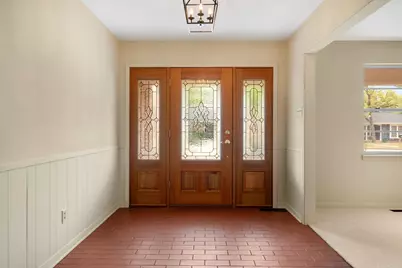 804 NW 11th Street, Mineral Wells, TX 76067 - Photo 3