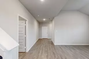 14049 Ladbroke St, Pilot Point, TX 76258 - Photo 7