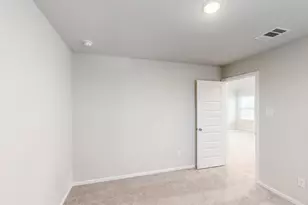 14049 Ladbroke St, Pilot Point, TX 76258 - Photo 31