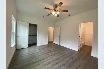 119 E 13th Avenue, Corsicana, TX 75110 - Photo 13