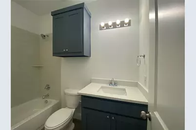 119 E 13th Avenue, Corsicana, TX 75110 - Photo 9