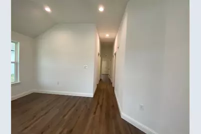 115 E 13th Avenue, Corsicana, TX 75110 - Photo 7