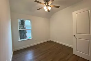 115 E 13th Ave, Corsicana, TX 75110 - Photo 9