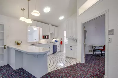 5010 Comanche Vista Court, De Cordova, TX 76049 - Photo 35