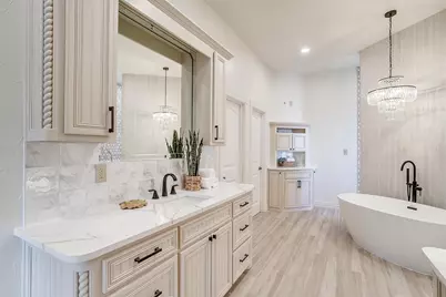 5010 Comanche Vista Court, De Cordova, TX 76049 - Photo 21