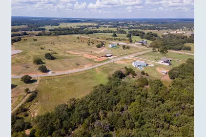 330 Rolling Ranch Boulevard, Alvord, TX 76225 - Photo 13