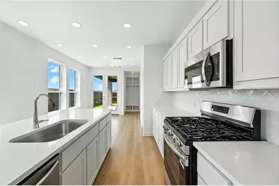 9312 Persimmon, Mesquite, TX 75126 - Photo 5