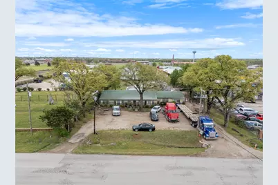 303 W Simonds Road, Seagoville, TX 75159 - Photo 5