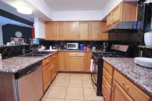 647 Monssen Dr, Dallas, TX 75224 - Photo 5