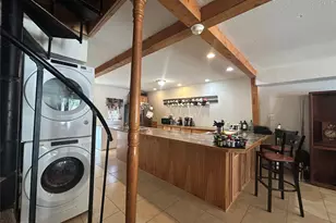 1015 Comanche Cove Dr, Granbury, TX 76048 - Photo 11