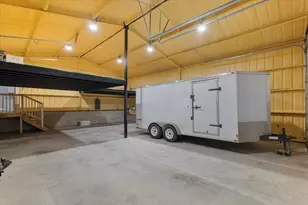 5480 New Hope Rd, Aubrey, TX 76227 - Photo 9