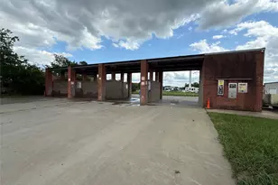 1201 W Dallas Ave, Cooper, TX 75432 - Photo 1