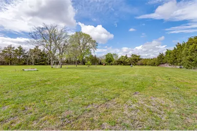 135 W Bear Creek Road, Glenn Heights, TX 75154 - Photo 25