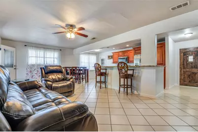 135 W Bear Creek Road, Glenn Heights, TX 75154 - Photo 5