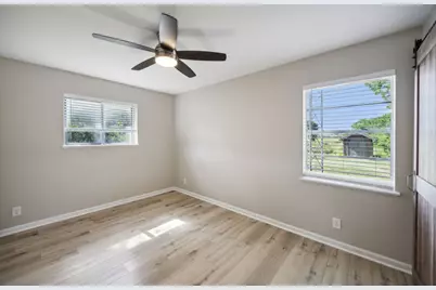 17574 State Highway 56, Southmayd, TX 75092 - Photo 13