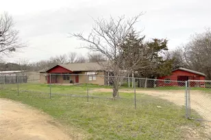 2011 W 5th St, Clifton, TX 76634 - Photo 3
