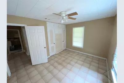 2011 W 5th Street, Clifton, TX 76634 - Photo 11