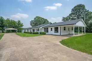 510 Bradburn Rd, Grand Saline, TX 75140 - Photo 1