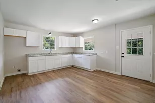 510 Bradburn Rd, Grand Saline, TX 75140 - Photo 5