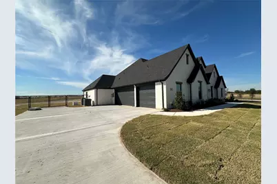 108 Blackstar Lane, Decatur, TX 76234 - Photo 5