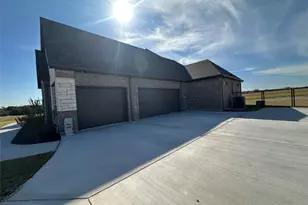 116 Blackstar Ln, Decatur, TX 76234 - Photo 3