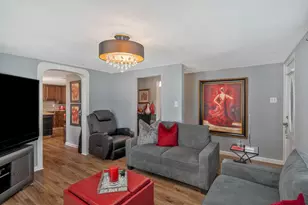 519 Taylor St, Arlington, TX 76011 - Photo 5