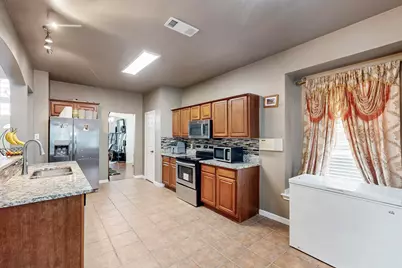 7928 Vista Hill Lane, Dallas, TX 75249 - Photo 17