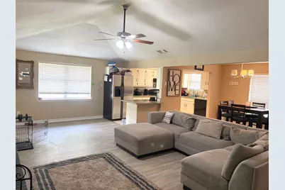 210 Hacienda Drive, Waxahachie, TX 75165 - Photo 11