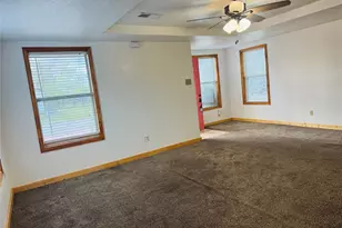 308 Hallvale Dr, White Settlement, TX 76108 - Photo 3