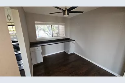 746 Haven Lane, Fort Worth, TX 76112 - Photo 3