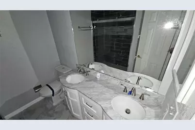 746 Haven Lane, Fort Worth, TX 76112 - Photo 19