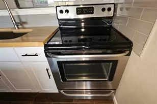 746 Haven Ln, Fort Worth, TX 76112 - Photo 7