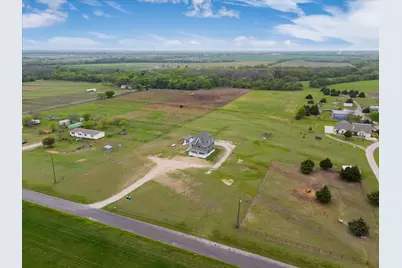 1940 E Highland Road, Waxahachie, TX 75167 - Photo 7