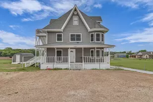 1940 E Highland Rd, Waxahachie, TX 75167 - Photo 3