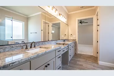 2407 Vineyard Drive, Granbury, TX 76048 - Photo 23