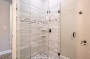 2407 Vineyard Dr, Granbury, TX 76048 - Photo 27