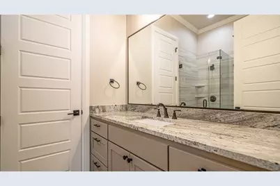 2407 Vineyard Drive, Granbury, TX 76048 - Photo 33