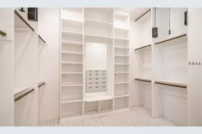 2407 Vineyard Drive, Granbury, TX 76048 - Photo 17